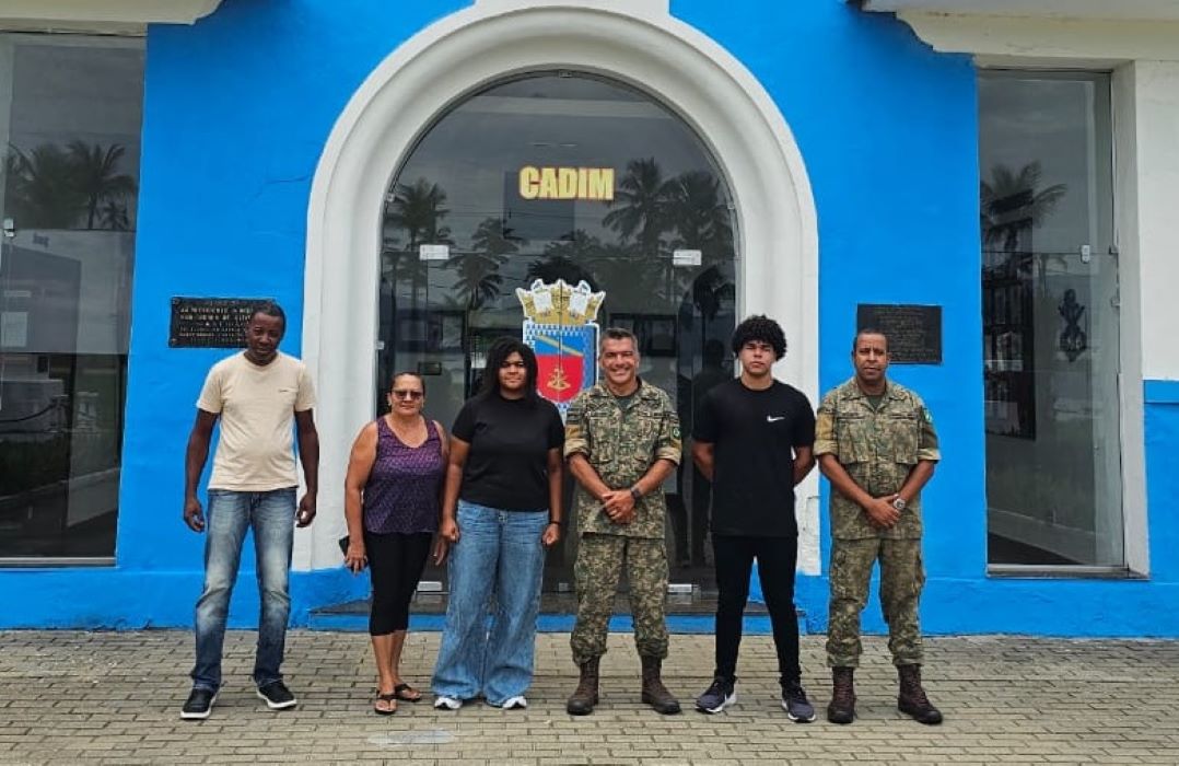 Jovens da Marambaia são aprovados no concurso da Marinha do Brasil