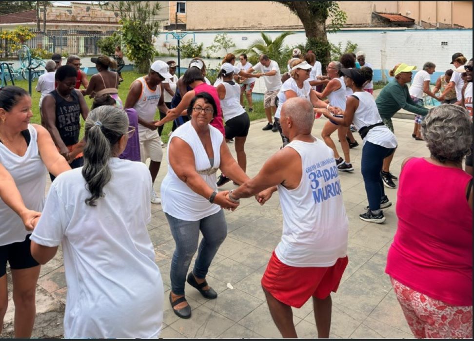 Mangaratiba promove ação do Janeiro Branco com idosos em Muriqui