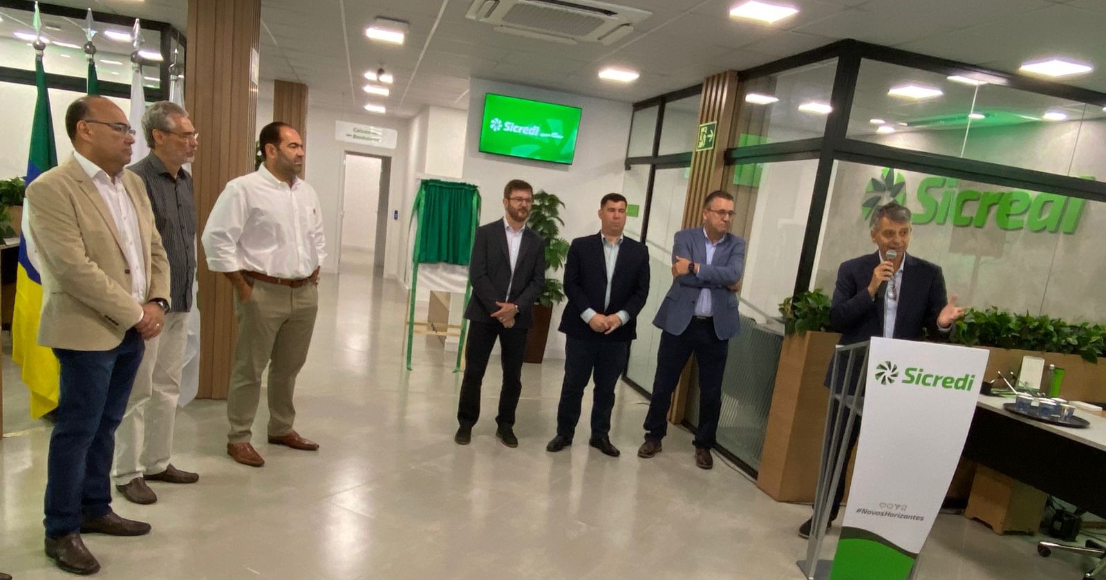 Sicredi inaugura agência em Itaguaí