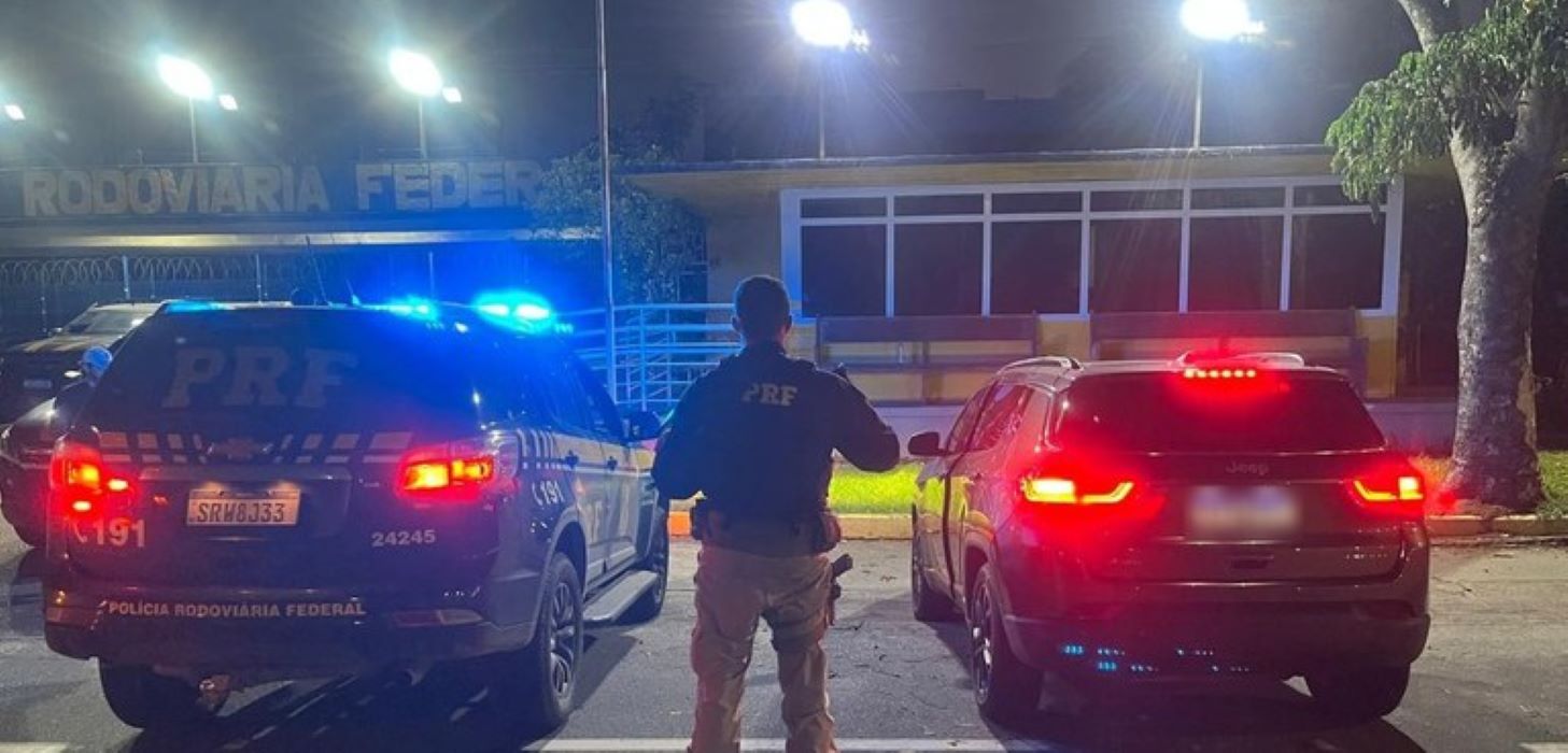 PRF recupera SUV clonado na BR-465, em Seropédica